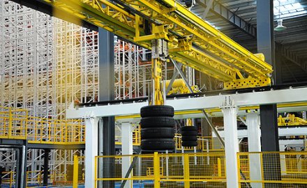 6686体育“橡胶轮胎智能分拣、调度与仓储物流集成系统”达到国际先进水平